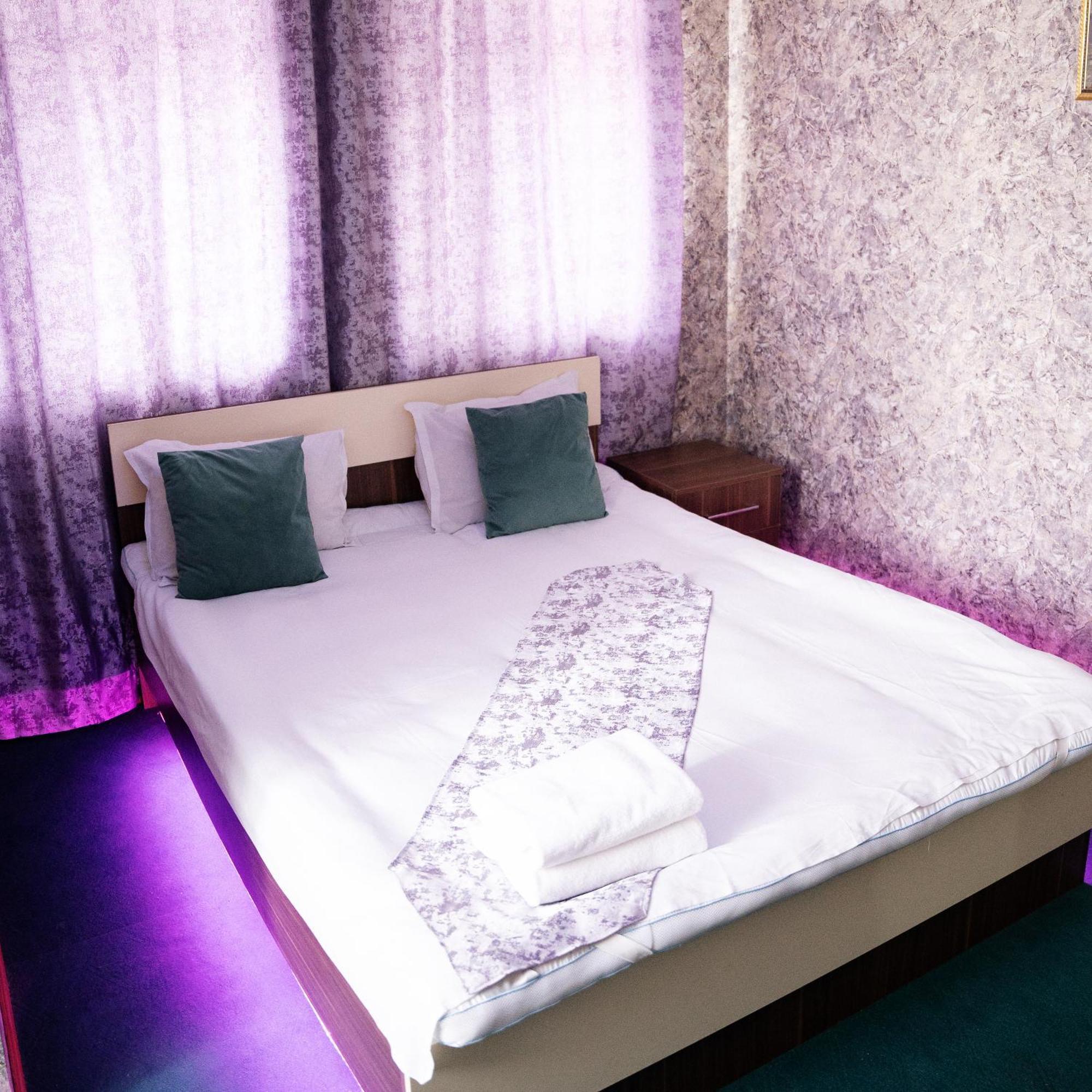 Istanbul Hotel Баку Екстериор снимка